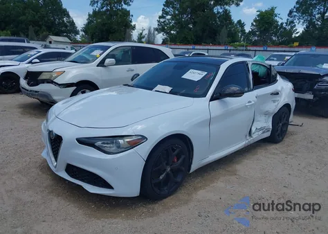 2019 Alfa Romeo Giulia Sport Awd from USA, damaged, VIN ZARFANAN5K7614816